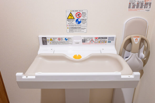おむつ交換台
